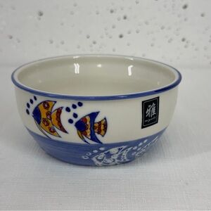 Yokohama Studio Migabi Hand Painted Fish Bowl in very good condition. 5”